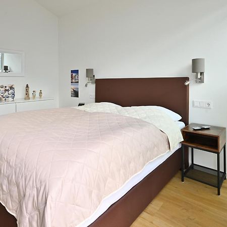 Ferienwohnung La Mola Glowe Bagian luar foto