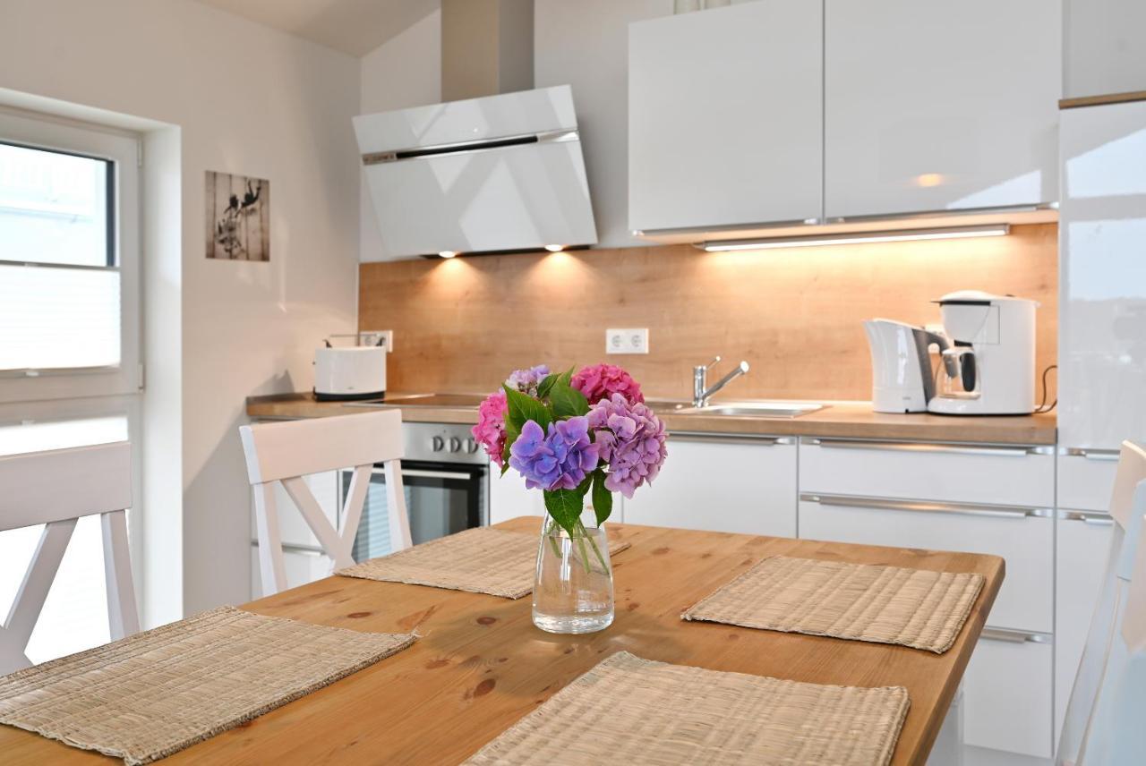 Ferienwohnung La Mola Glowe Bagian luar foto